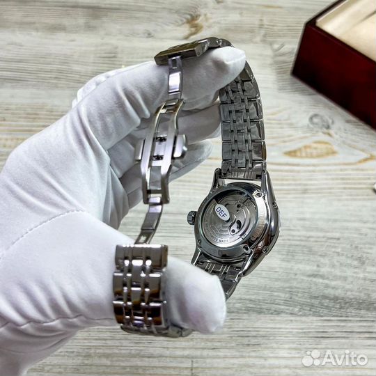 Часы мужские механические Omega