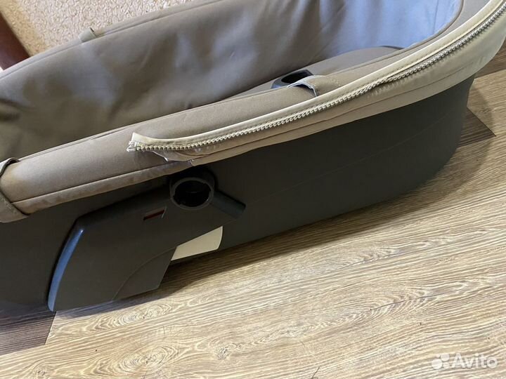 Stokke люлька +дождивик+вкладыш для новорождённого