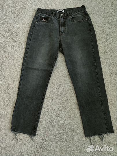 Джинсы pull and bear с утками