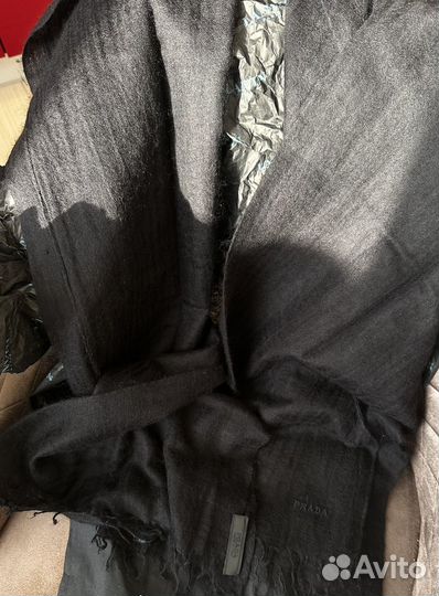 Кашемировый шарф Prada