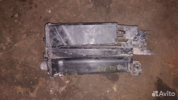 Абсорбер угольный фильтр Шкода Октавия А7 1,6