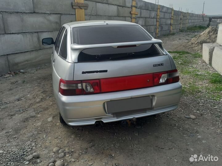 ВАЗ 2112 1.6 МТ, 2005, 200 000 км