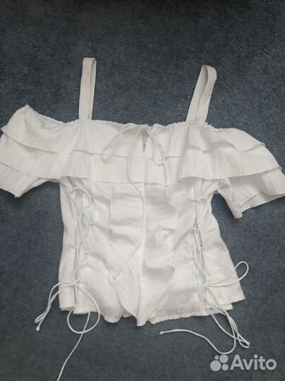 Блузка женская белая 42 44