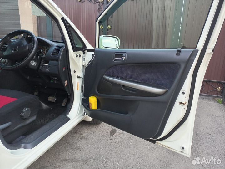 Honda Stream 1.7 AT, 2002, 260 000 км