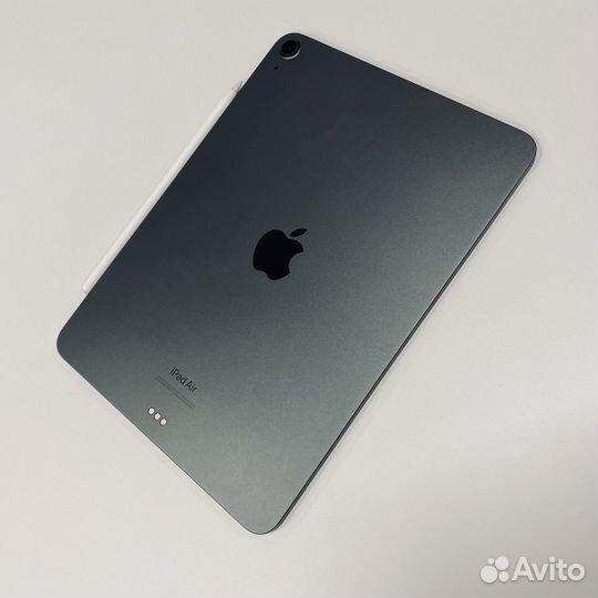 Планшет Apple iPad Air 5 M1