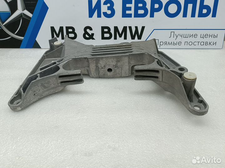 Балка под кпп BMW 5 G30