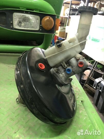 Вакумный усилитель + гтц Mitsubishi Lancer 10 1.8