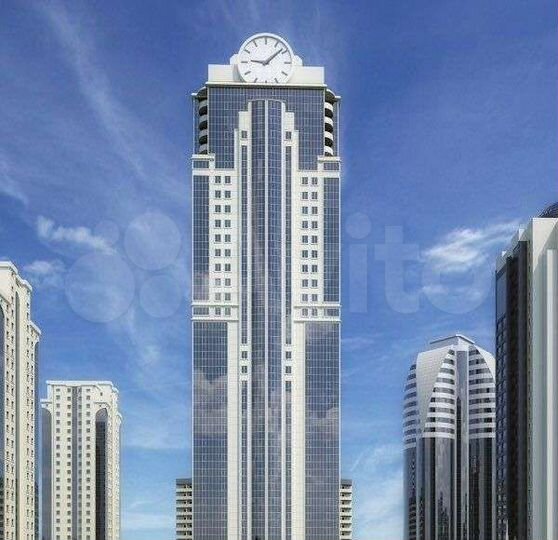 2-к. квартира, 70 м², 17/42 эт.