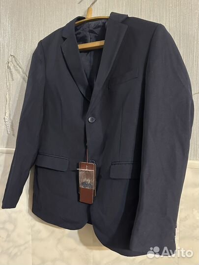 Пиджак темно-синий новый на мальчика 152