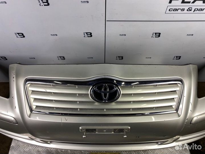 Бампер передний Toyota Avensis T250