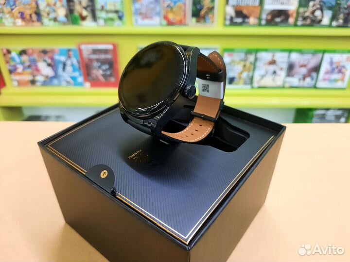 Смарт-часы с наушниками (Huawei Watch Buds)