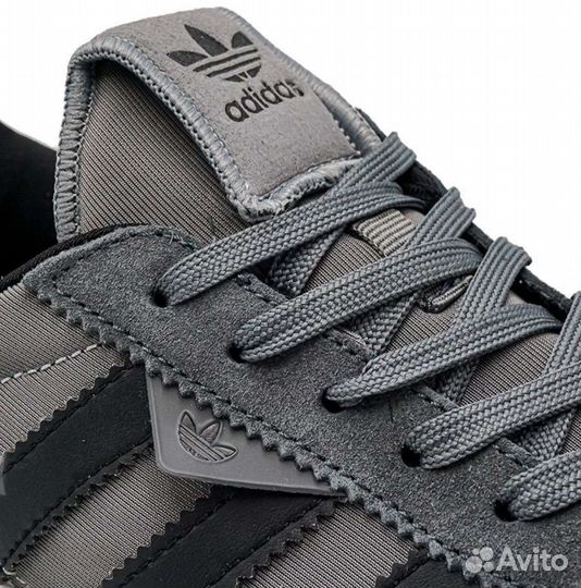 Кроссовки adidas