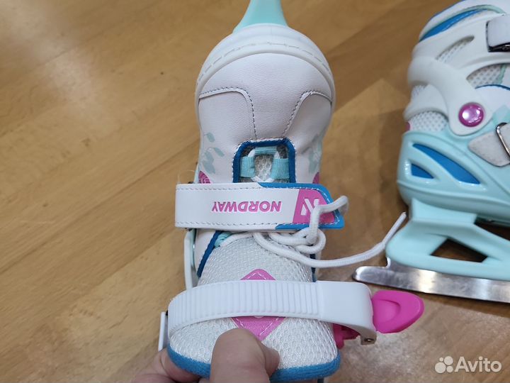 Коньки фигурные р 26-31