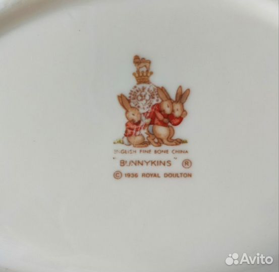 Детские тарелки и чашечка, Англия