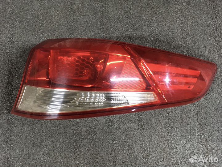Фонарь задний правый kia rio 3 рестайлинг