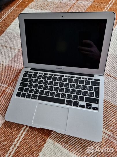 Apple macbook air A1370