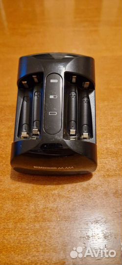 Зарядное устройство Energizer для аккум-ов AAA, AA