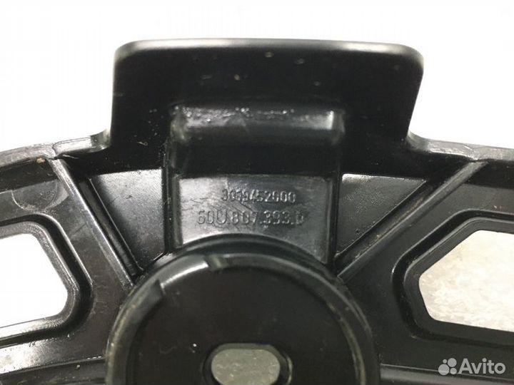 Кронштейн бампера задний левый Volkswagen Polo 6