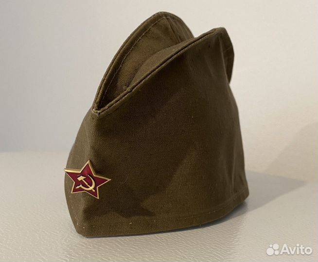 Пилотка СССР со значком