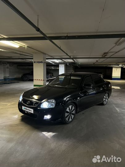 LADA Priora 1.6 МТ, 2011, 200 000 км