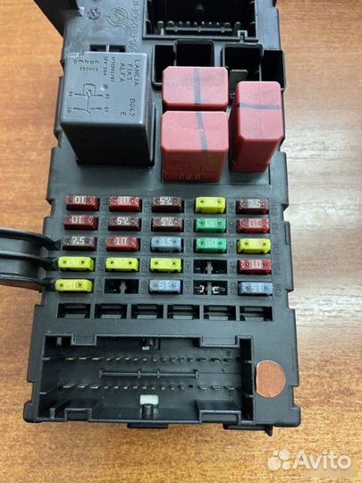 Блок предохранителей салонный Fiat Albea