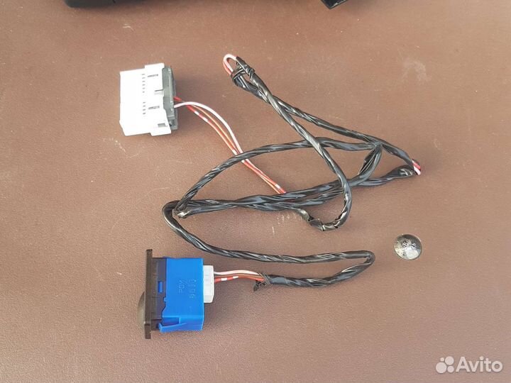 Mitsubishi Комплект для установки автосвета