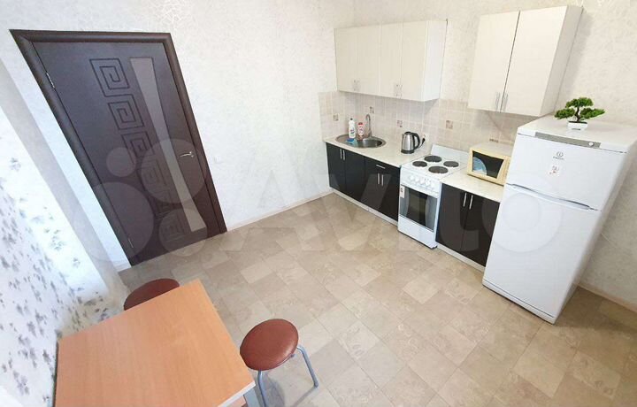 1-к. квартира, 50 м², 8/15 эт.