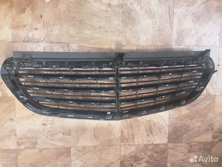 Решетка радиатора Mercedes w212 e212