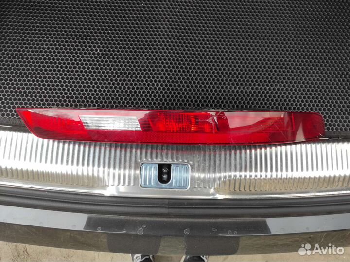 8U945096C задний фонарь audi q3 (oem)