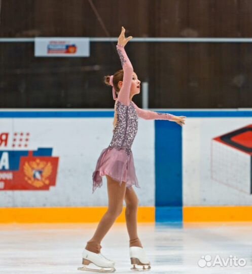 Костюм для фигурного катания 146