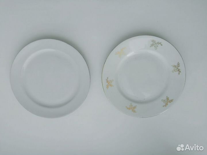 Тарелка из фарфора Thun Czechoslovakia и Henneberg