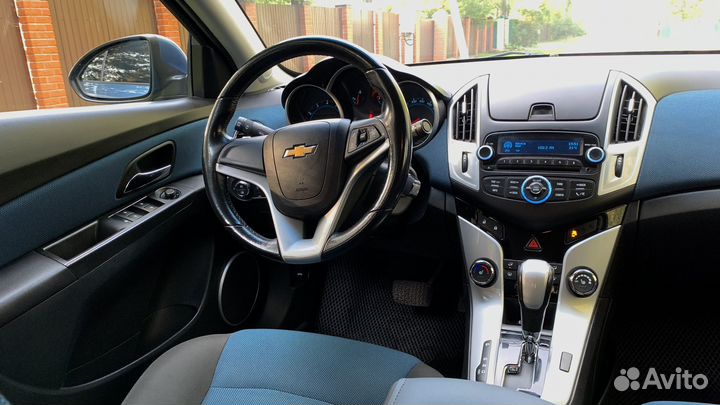 Chevrolet Cruze 1.8 AT, 2014, 191 300 км