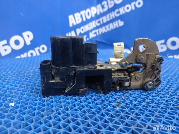 Задний левый замок двери Chevrolet Aveo T200