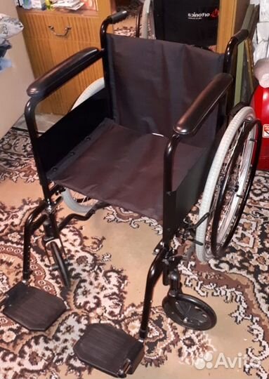 Коляска инвалидная