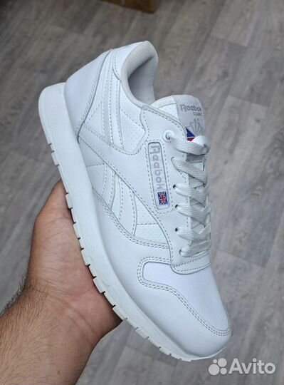 Кроссовки мужские Reebok classic