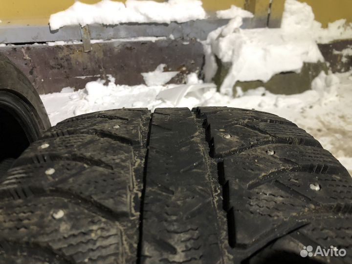 Bridgestone Ice Cruiser 7000 235/55 R18