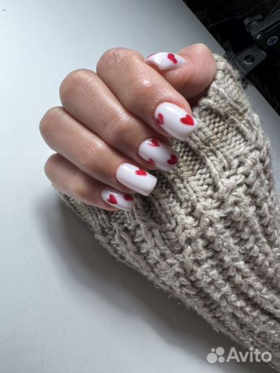 Мастер маникюра педикюра и наращивание