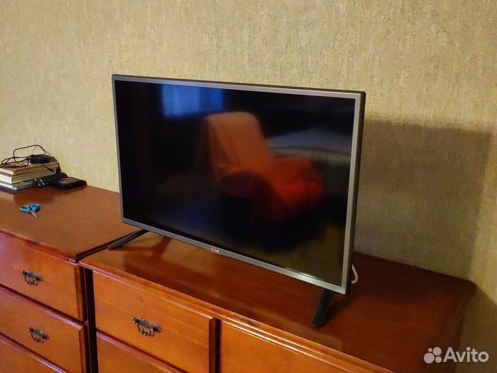 Телевизор LG нерабочий
