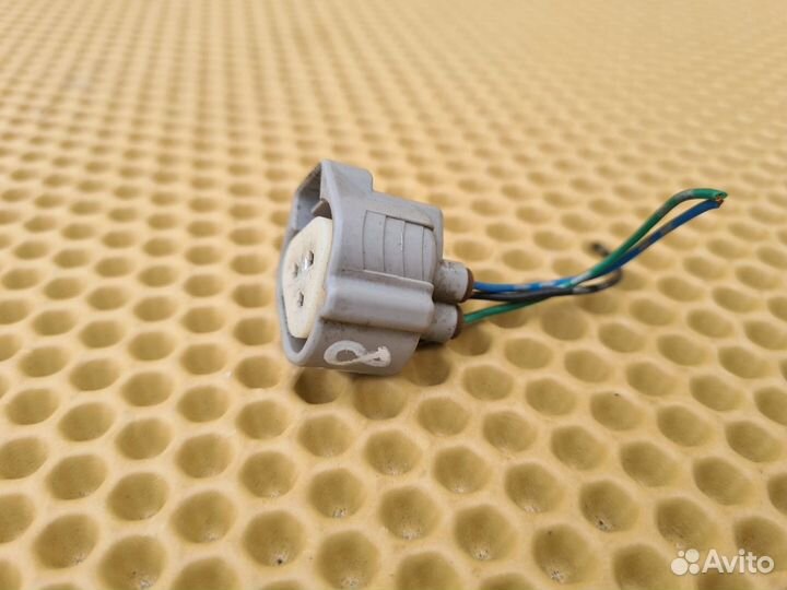 Разъем (фишка) фары Infiniti