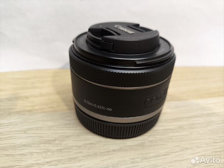 Объектив Canon RF 16mm F2.8 STM