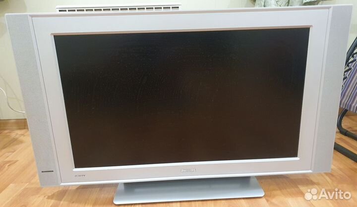 Телевизор Philips 32