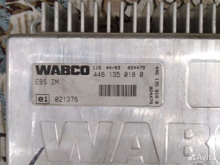 Блок управления EBS на Mercedes-Benz Actros