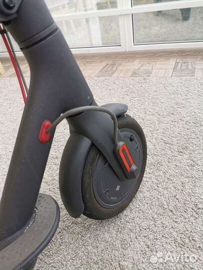 Самокат Xiaomi M365 электрический б/у