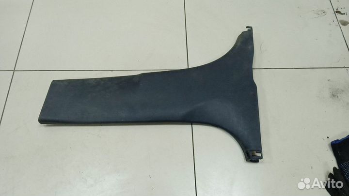 Обшивка стойки левая Hyundai Solaris
