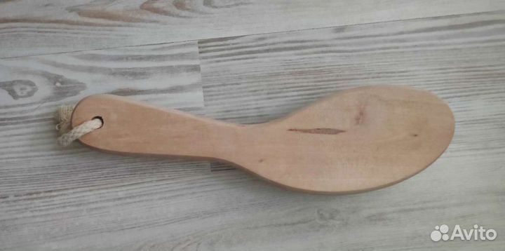 Массажная щётка