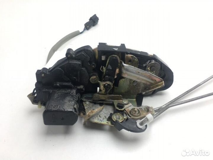 Замок двери задний правый Kia Spectra SD S6D 2006