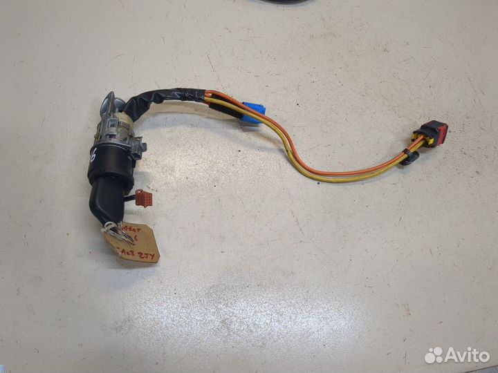 Замок зажигания Peugeot 406, 2003