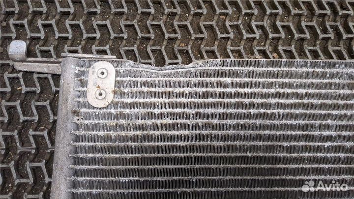 Радиатор кондиционера Mercedes S W220, 2005