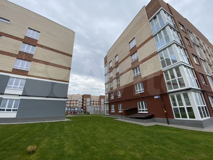 2-к. квартира, 76 м², 5/5 эт.