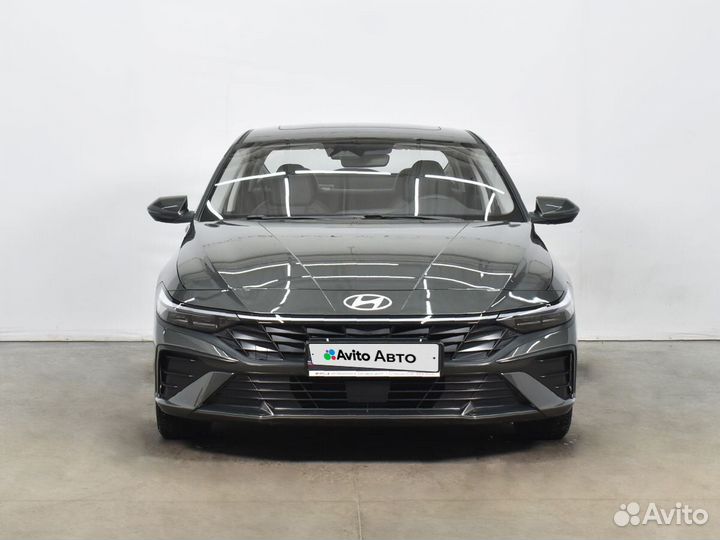 Hyundai Elantra 1.5 CVT, 2023, 450 км